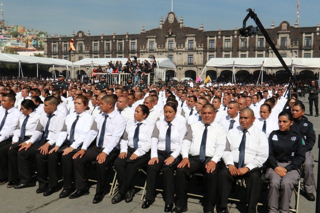 Ingresan al Colegio de Policía de Toluca 3,300 nuevos cadetes